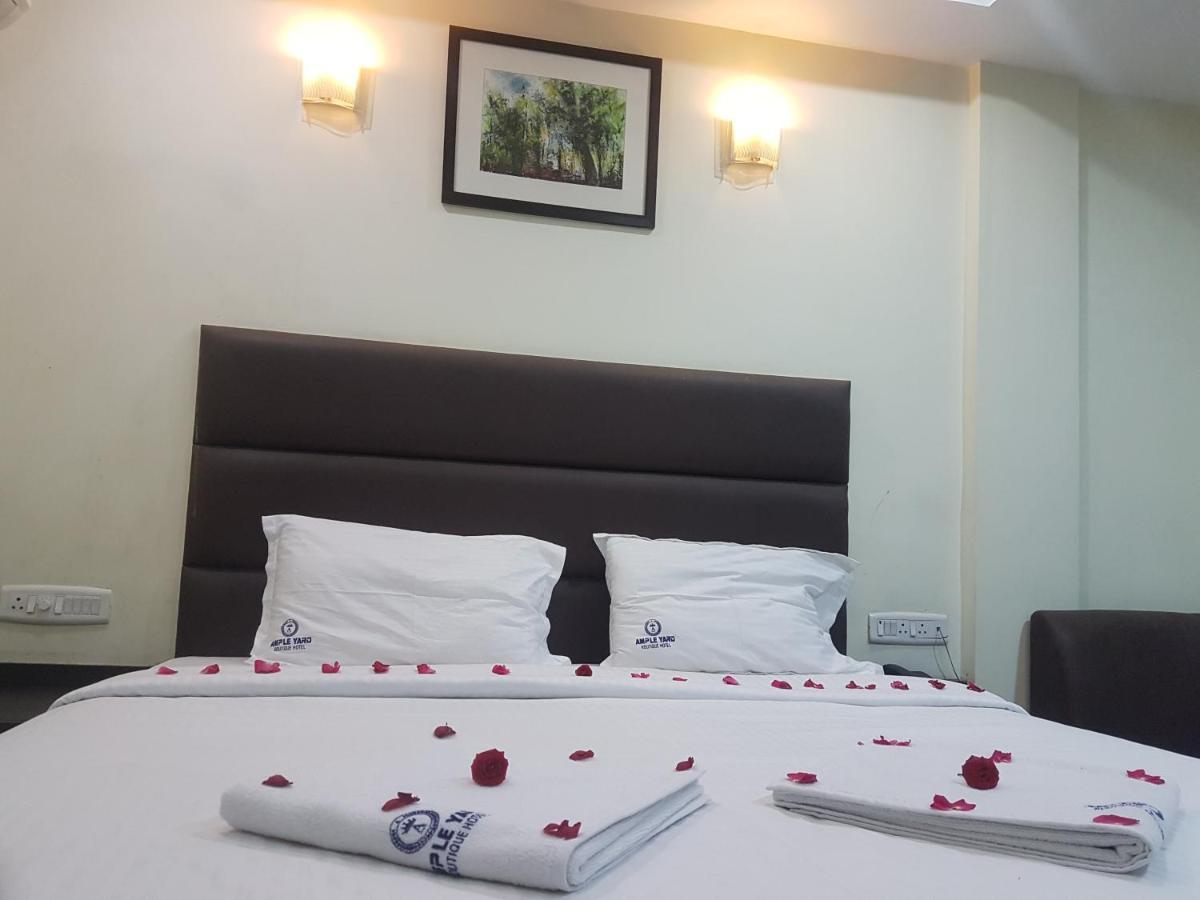 Ample Yard Hotell Chennai Exteriör bild