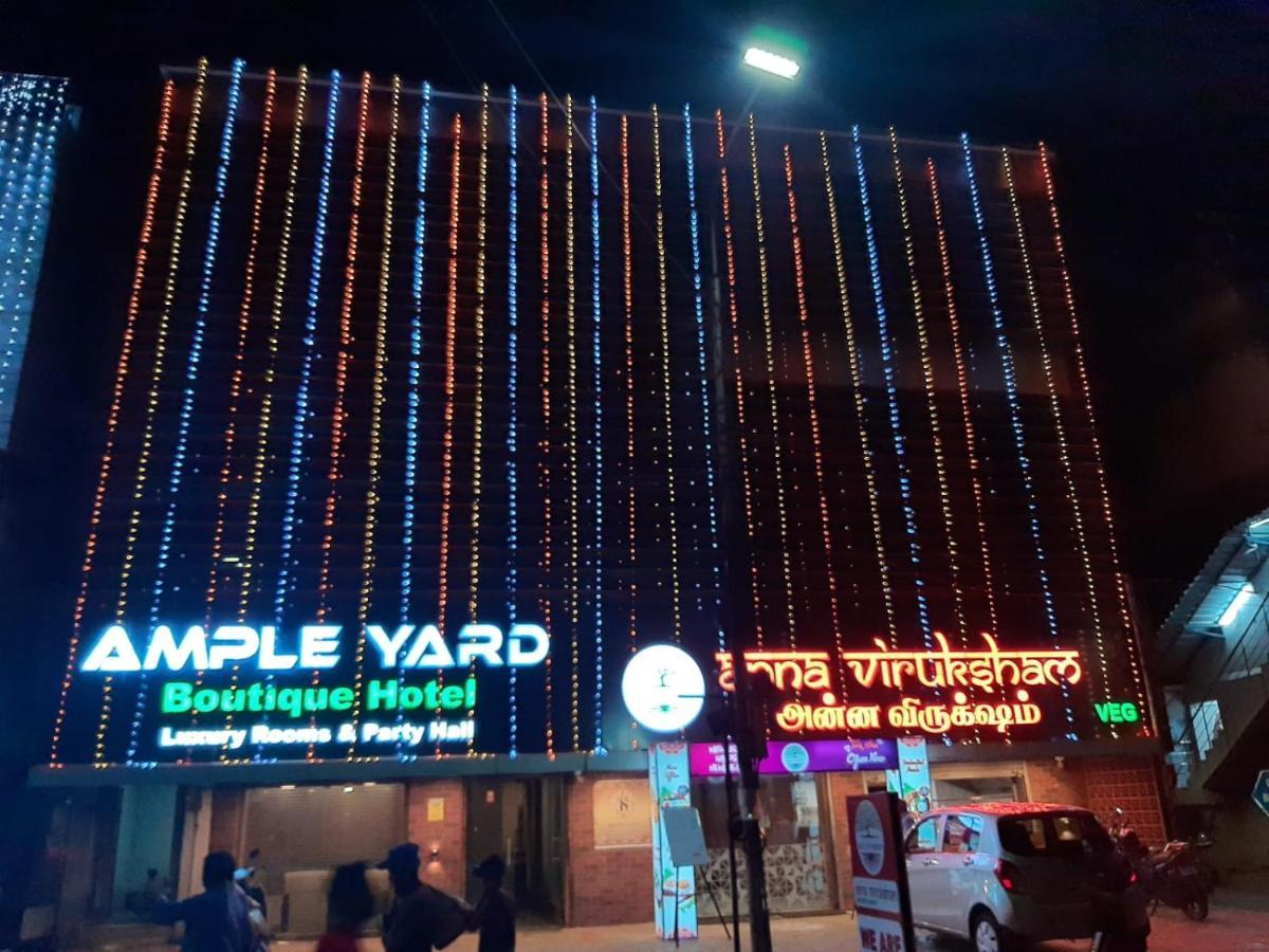 Ample Yard Hotell Chennai Exteriör bild